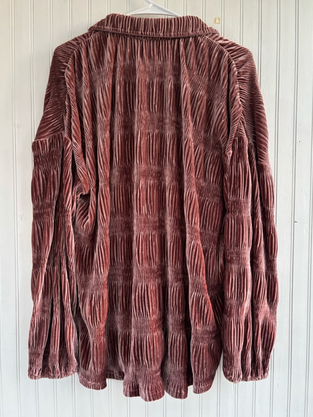 Umgee Women’s Dusty Pink Rose Velvet Velour Smocked Button Down Top MEDIUM, NWT - Picture 3 of 9